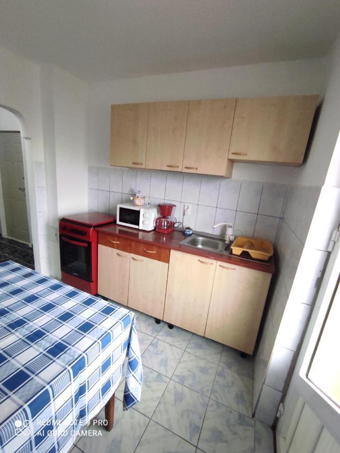 Dayly House Apartament ซูลีนา ภายนอก รูปภาพ